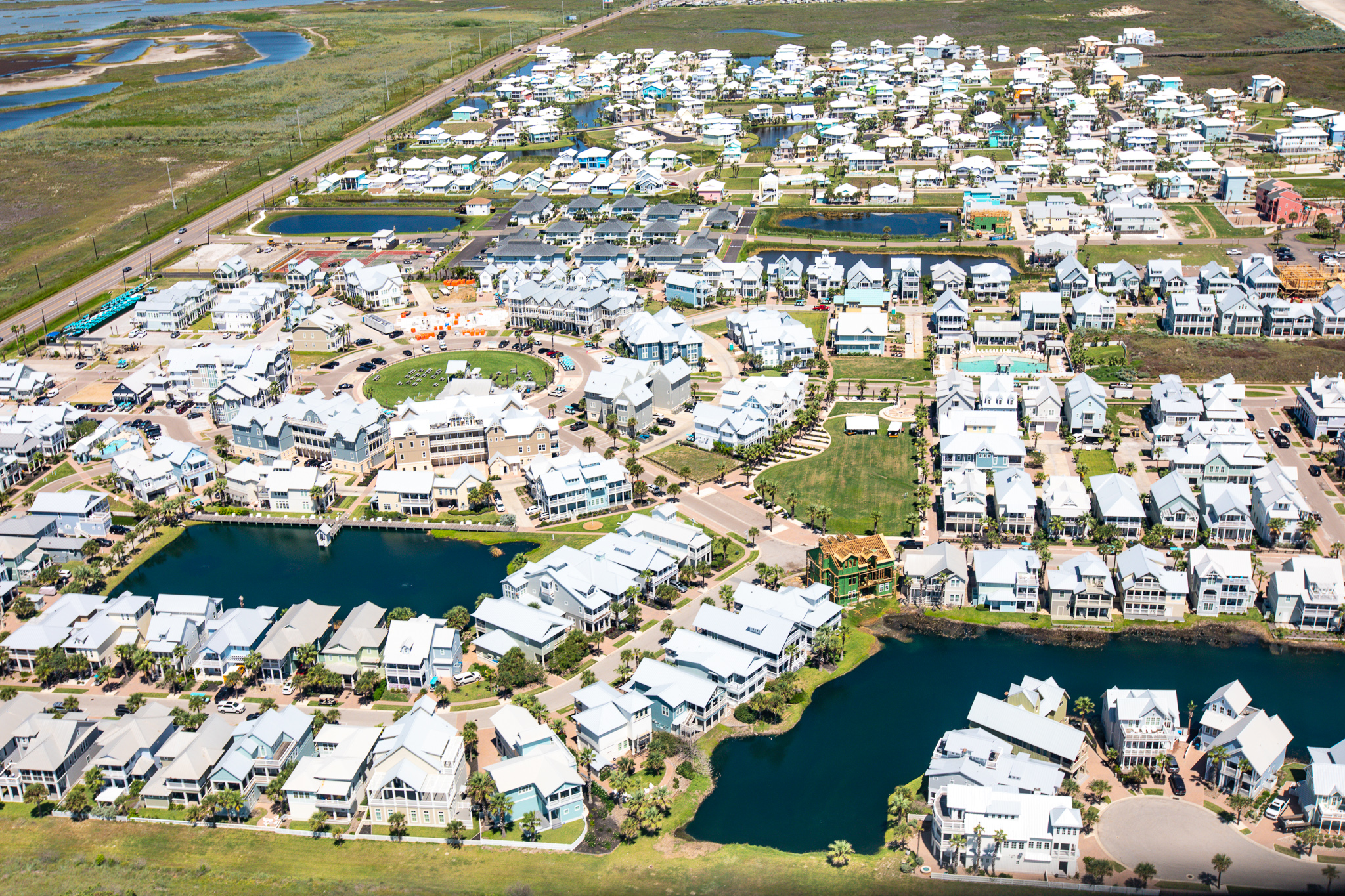 aerial photo of cinnamon shore north